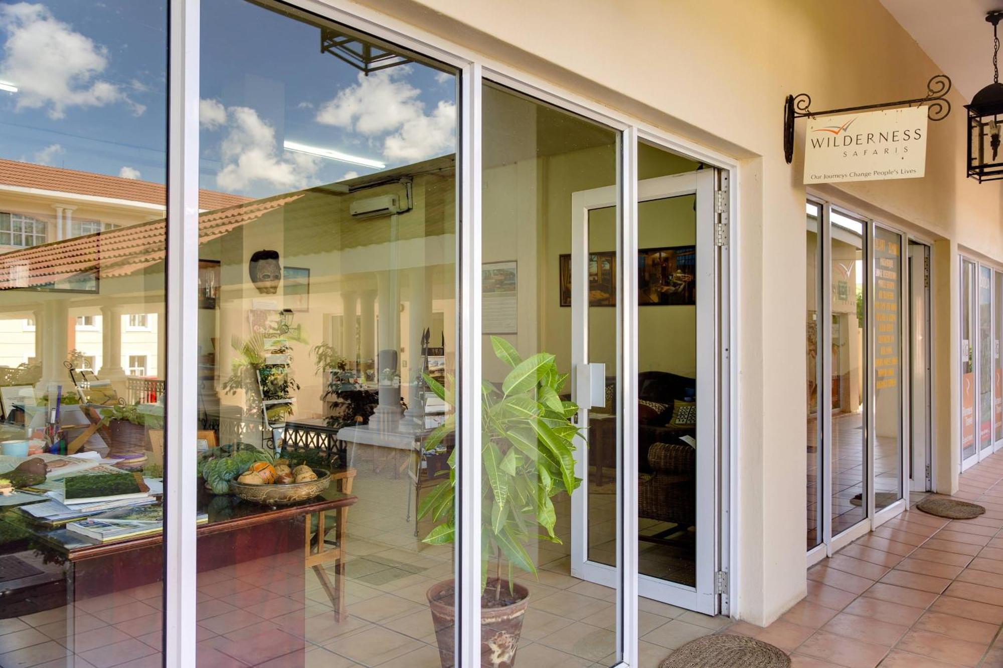 Protea Hotel By Marriott Blantyre Ryalls Extérieur photo